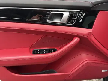 PORSCHE Panamera 4 E-Hyb. Edition 10 Jahre