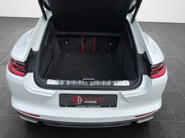 PORSCHE Panamera 4 E-Hyb. Edition 10 Jahre