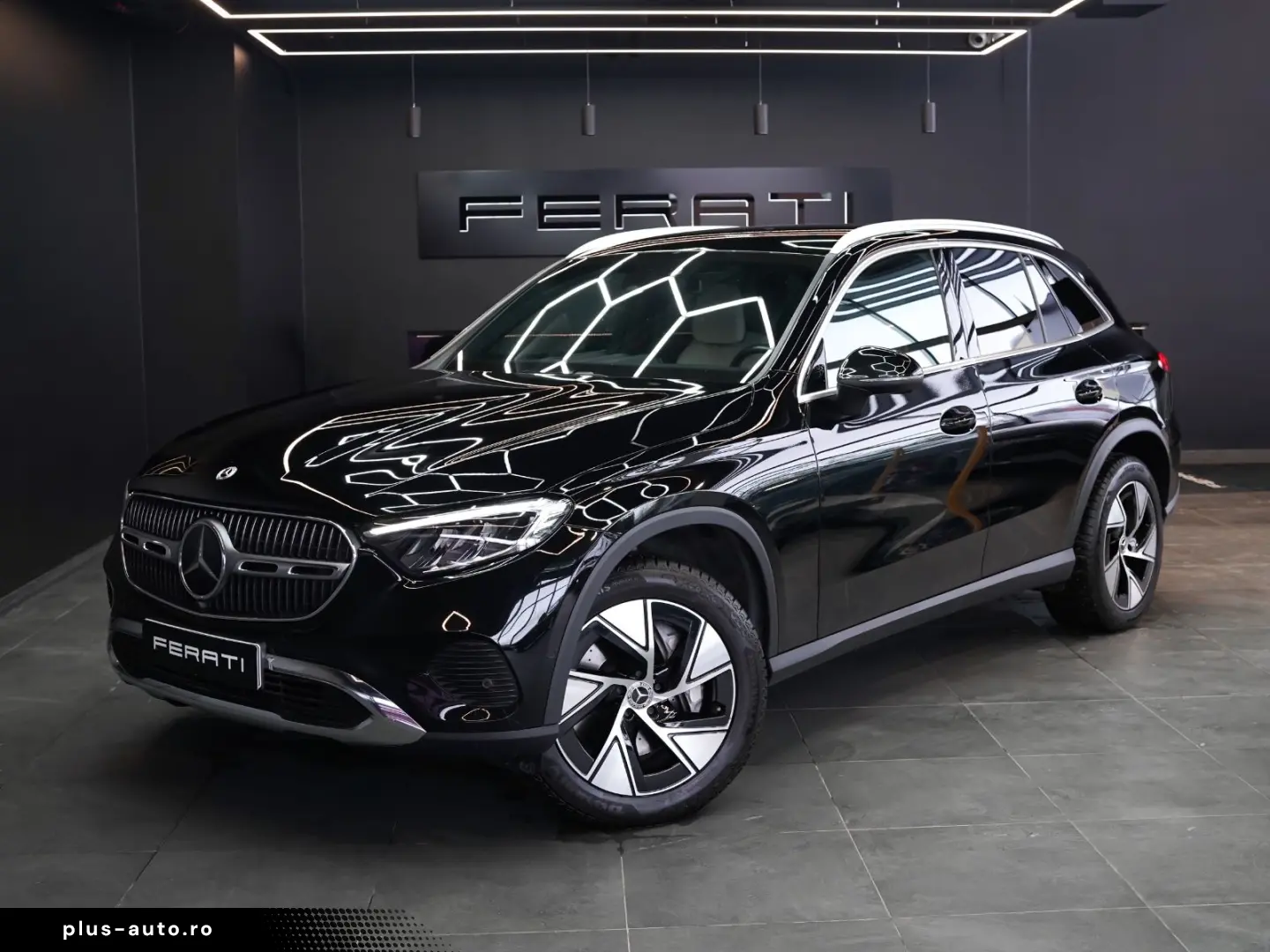 MERCEDES-BENZ GLC 300e 4Matic Burmester Distronic Pl&hellip;