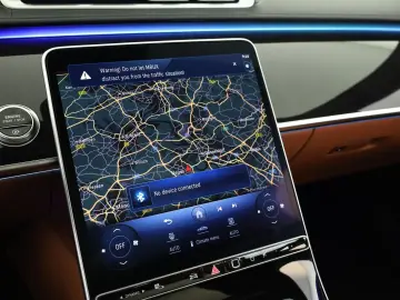 MERCEDES-BENZ S 580 lang AMG DIGITAL Pano HUD HighEndFond 21