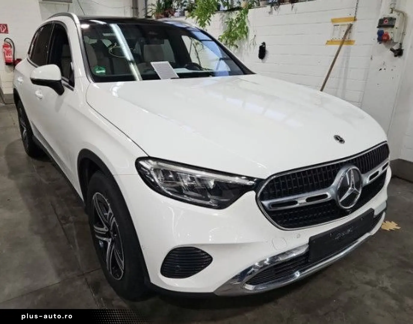 MERCEDES-BENZ GLC 220 d 4Matic PANO ACC MEMO SITZKLI&hellip;