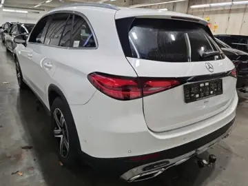 MERCEDES-BENZ GLC 220 d 4Matic PANO ACC MEMO SITZKLI&hellip;