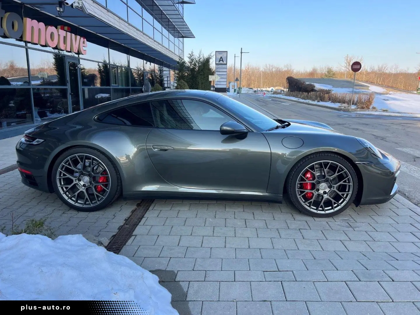 PORSCHE 911 992 CARRERA 4S COUPE