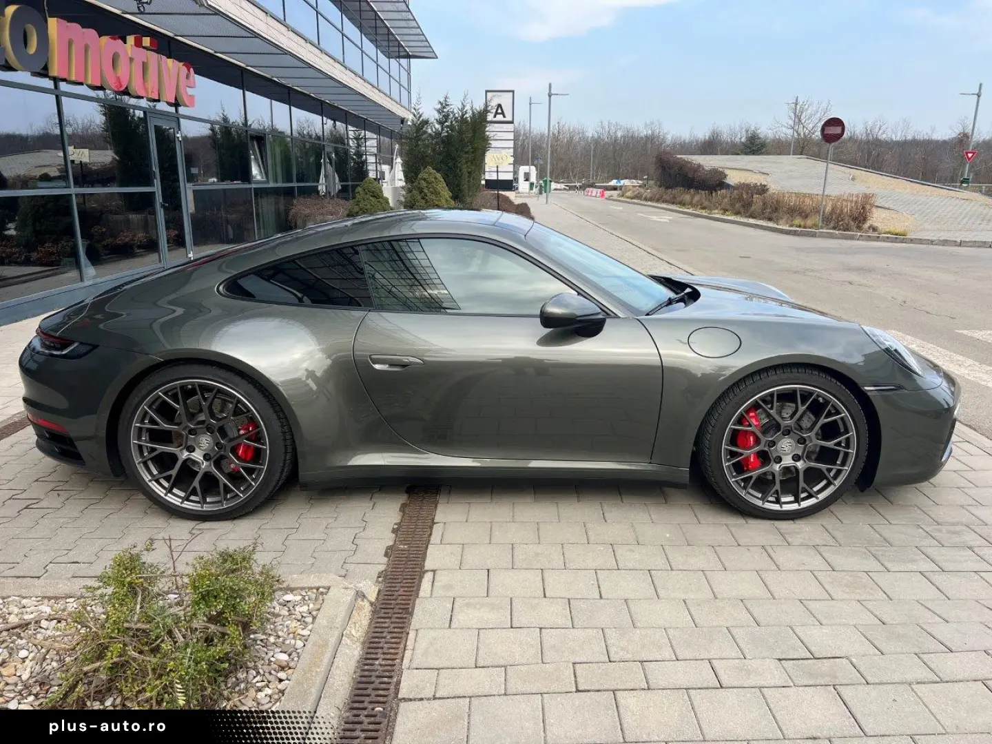 PORSCHE 911 992 CARRERA 4S COUPE