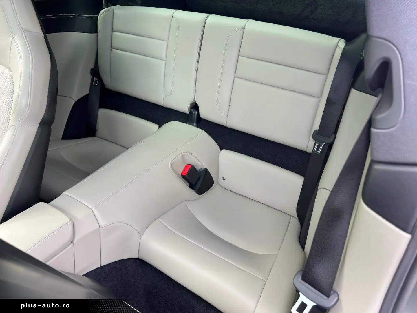 PORSCHE 911 992 CARRERA 4S COUPE