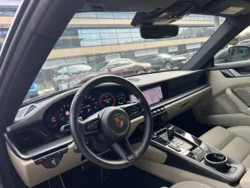 PORSCHE 911 992 CARRERA 4S COUPE