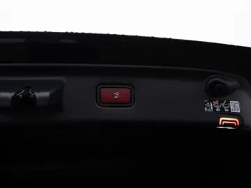 MERCEDES-BENZ S 350 d 4M AMG-Sport Pano Burm Sitzklima Night