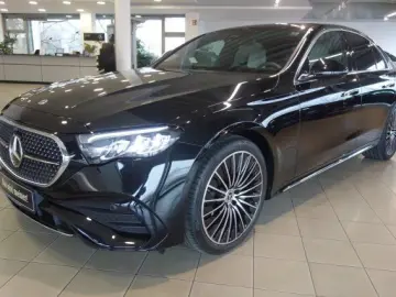 MERCEDES-BENZ E 220 d AMG LINE LED 360 20 ZO AHK KÜHLER BEL