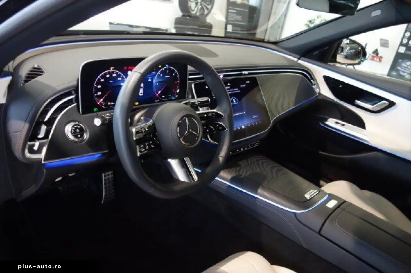 MERCEDES-BENZ E 220 d AMG LINE LED 360 20 ZO AHK KÜHLER BEL