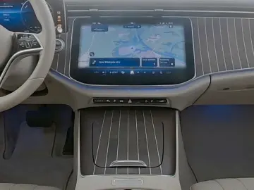 MERCEDES-BENZ E 300 e Limousine mit EQ Hybrid Technologie