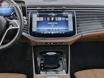 MERCEDES-BENZ E 220 d Limousine EXCLUSIVE Dig-LED MBUX 360