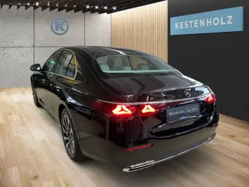 MERCEDES-BENZ E 200 4M  PANO BURMESTER DIST. 360  SITZKLIMA