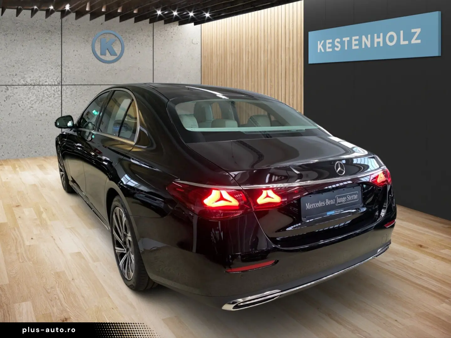 MERCEDES-BENZ E 200 4M  PANO BURMESTER DIST. 360  SITZKLIMA