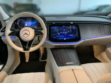 MERCEDES-BENZ E 200 4M  PANO BURMESTER DIST. 360  SITZKLIMA