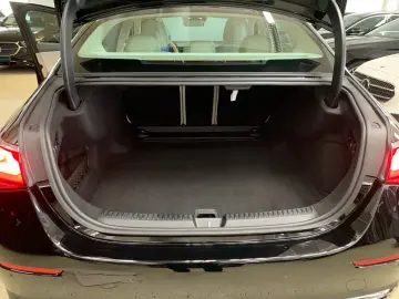 MERCEDES-BENZ E 200 4M  PANO BURMESTER DIST. 360  SITZKLIMA