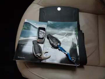 MERCEDES-BENZ V 300 lang AVANT.EDIT.AMG.4M MBUX Pano&hellip;