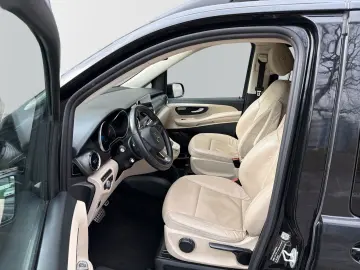 MERCEDES-BENZ V250d AMG Line 4MATIC extralang  360  &hellip;