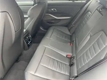 BMW M340d xDrive Limo 19 Pano H&K Standhzg ACC