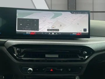 BMW M340d xDrive Limo 19 Pano H&K Standhzg ACC