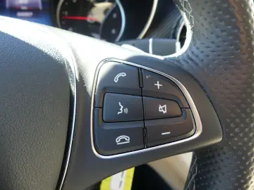 MERCEDES-BENZ V 300 d 4Mat Avantgarde AMG 3xE-TÜR AI&hellip;