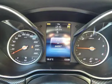 MERCEDES-BENZ V 300 d 4Mat Avantgarde AMG 3xE-TÜR AI&hellip;