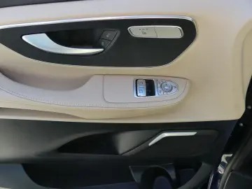 MERCEDES-BENZ V 300 d 4Mat Avantgarde AMG 3xE-TÜR AI&hellip;