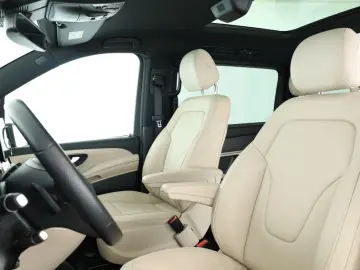 MERCEDES-BENZ V 300 d 4M lang Avantgarde AMG 8S Pano&hellip;