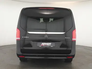 MERCEDES-BENZ V 300 d 4M lang Avantgarde AMG 8 Pano &hellip;