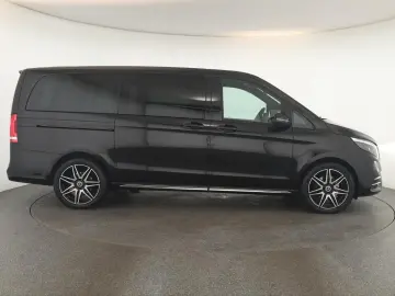 MERCEDES-BENZ V 300 d 4M lang Avantgarde AMG 8 Pano &hellip;