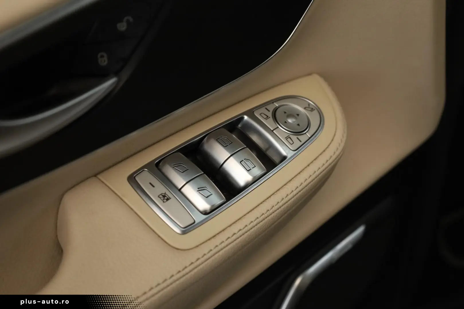 MERCEDES-BENZ V 300 d 4M lang Avantgarde AMG 8 Pano &hellip;