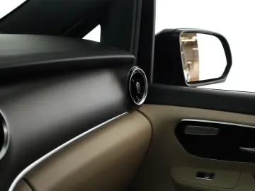 MERCEDES-BENZ V 300 d 4M lang Avantgarde AMG 8 Pano &hellip;