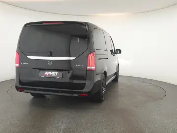 MERCEDES-BENZ V 300 d 4M lang Avantgarde AMG 8 Pano &hellip;