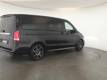 MERCEDES-BENZ V 300 d 4M lang Avantgarde AMG 8 Pano &hellip;