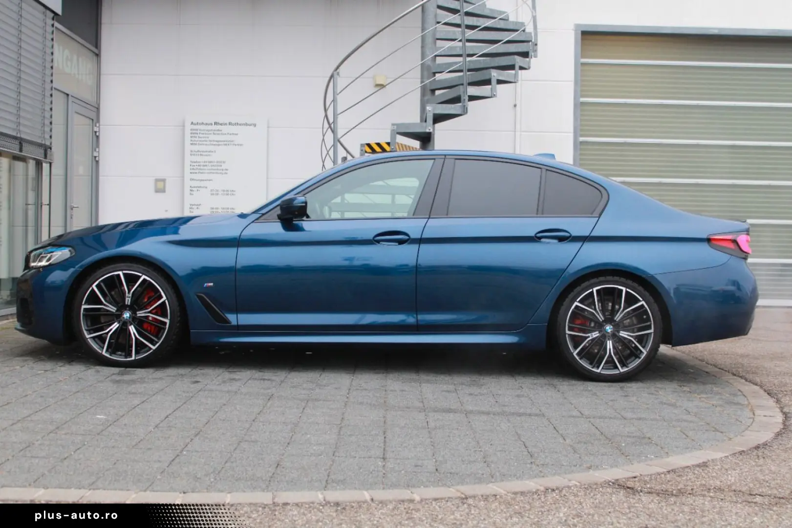 BMW M550i xDrive M Sport Pro Laser S-Dach HUD Bowers