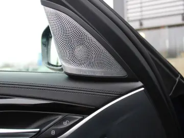 BMW M550i xDrive M Sport Pro Laser S-Dach HUD Bowers