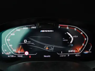 BMW M550i xDrive M Sport Pro Laser S-Dach HUD Bowers