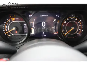 Jeep Wrangler Rubicon MY25 SkyOneTouch EU6d El. Verd