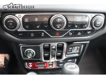 Jeep Wrangler Rubicon MY25 SkyOneTouch EU6d El. Verd