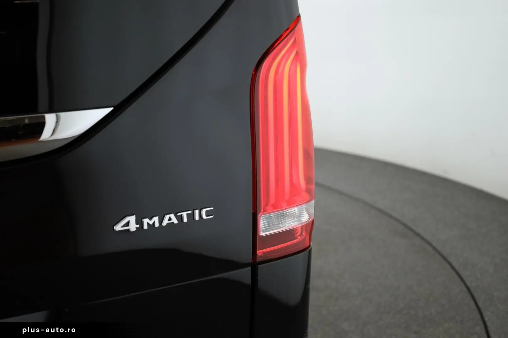 MERCEDES-BENZ V 300 d 4M lang Avantgarde AMG 8S Pano&hellip;