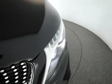 MERCEDES-BENZ V 300 d 4M lang Avantgarde AMG 8S Pano&hellip;