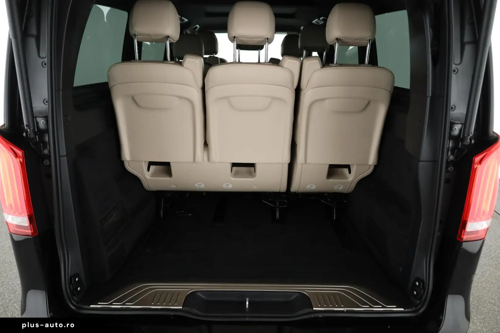 MERCEDES-BENZ V 300 d 4M lang Avantgarde AMG 8S Pano&hellip;