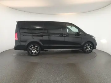 MERCEDES-BENZ V 300 d 4M lang Avantgarde AMG 8S Pano&hellip;