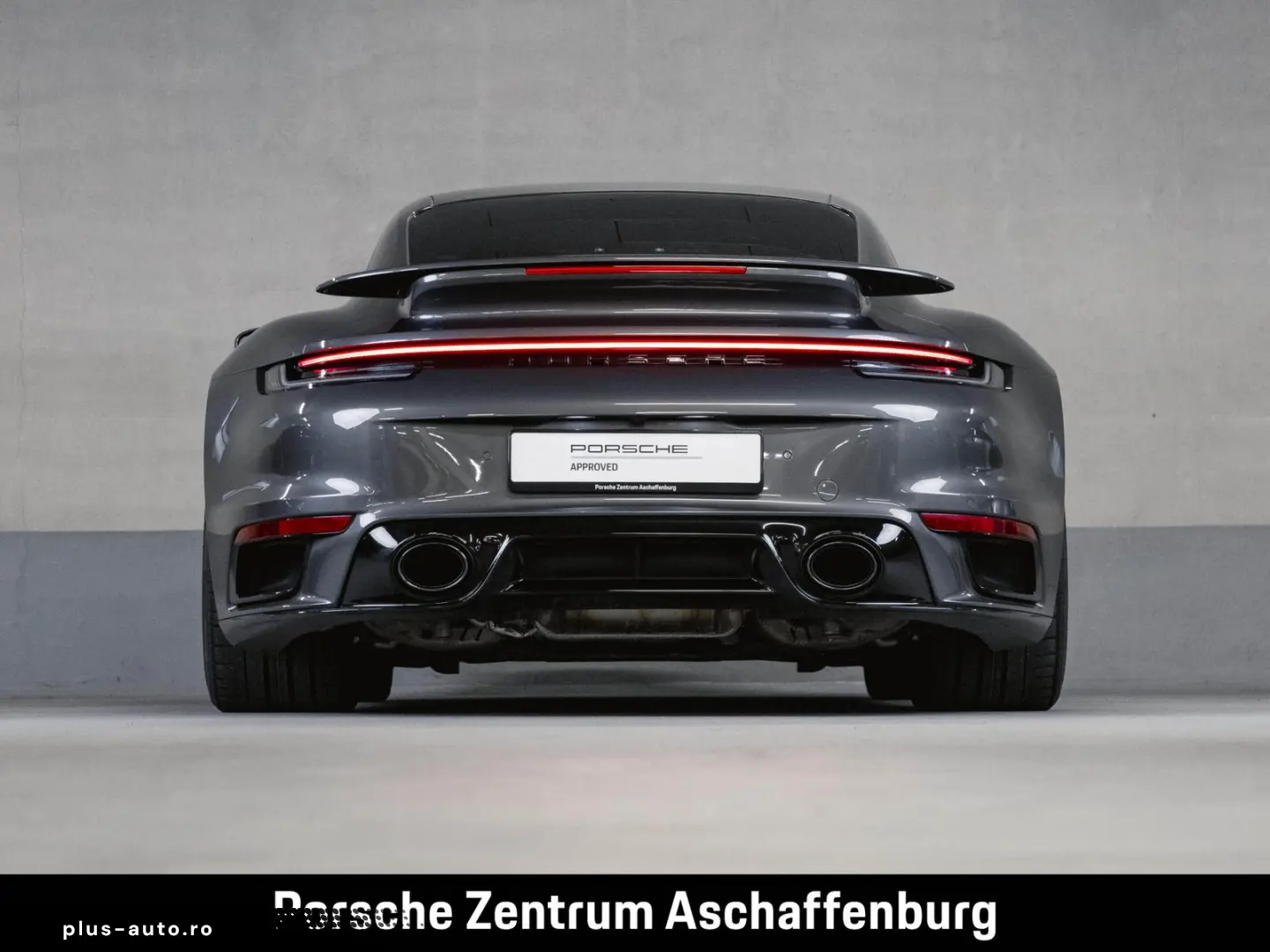 PORSCHE 911 Turbo S Burmester Liftsystem