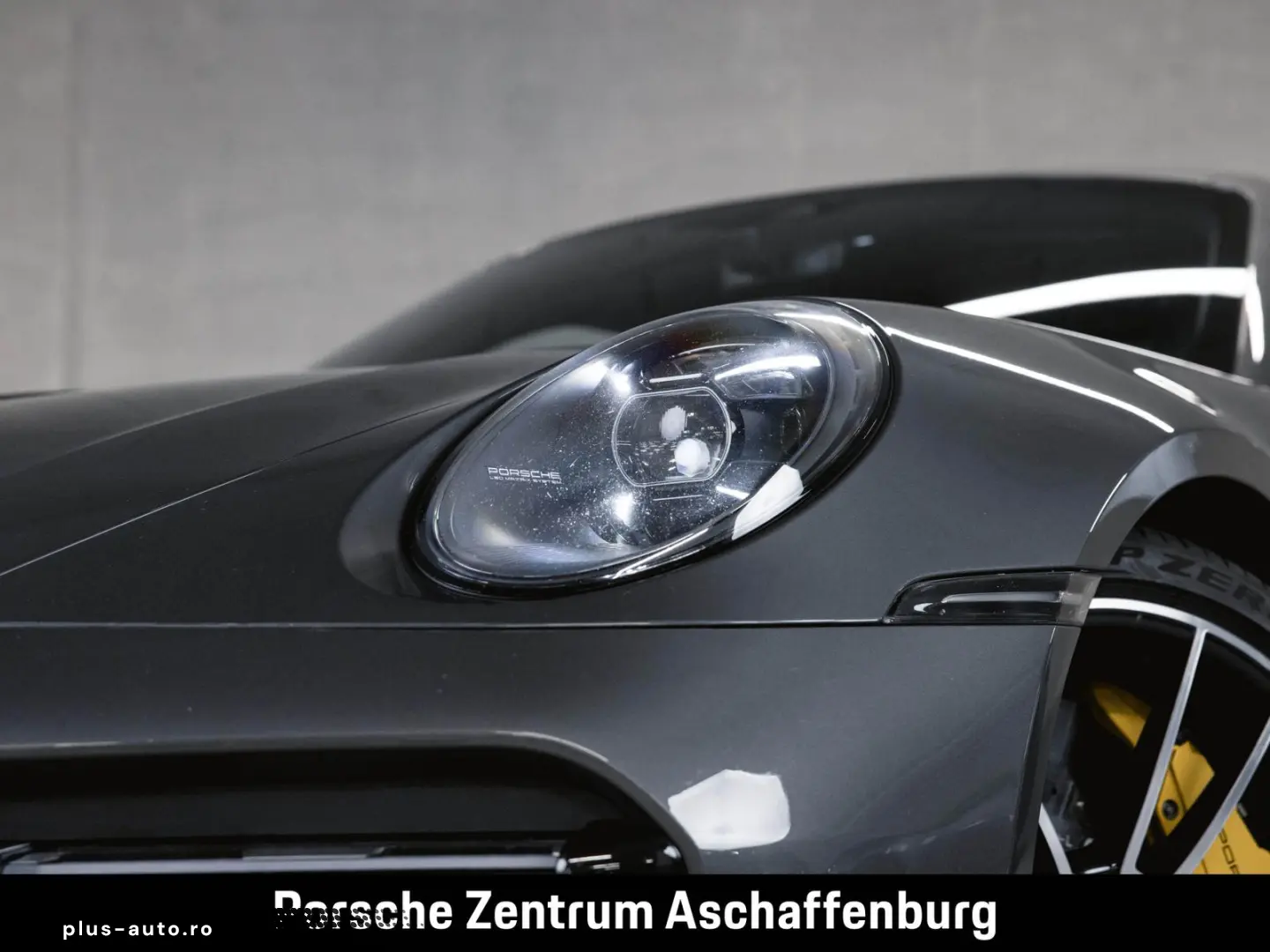 PORSCHE 911 Turbo S Burmester Liftsystem