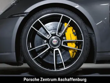 PORSCHE 911 Turbo S Burmester Liftsystem