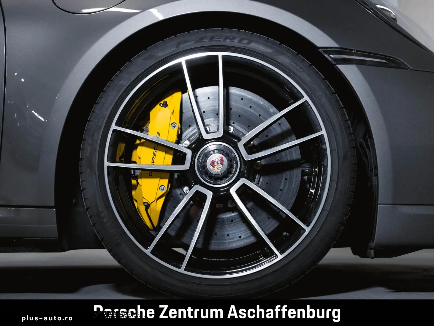 PORSCHE 911 Turbo S Burmester Liftsystem