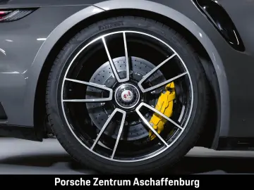 PORSCHE 911 Turbo S Burmester Liftsystem