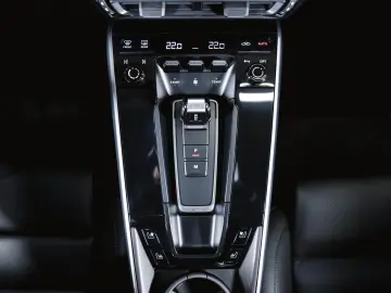 PORSCHE 911 Turbo S Burmester Liftsystem