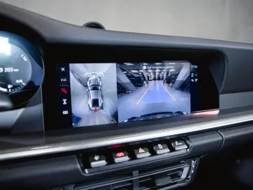 PORSCHE 911 Turbo S Burmester Liftsystem