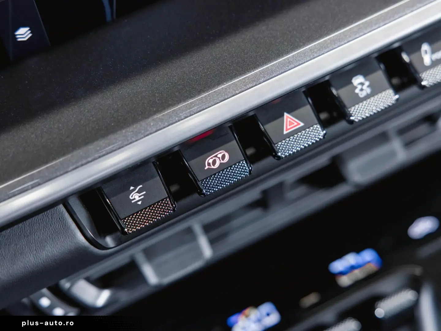 PORSCHE 911 Turbo S Burmester Liftsystem